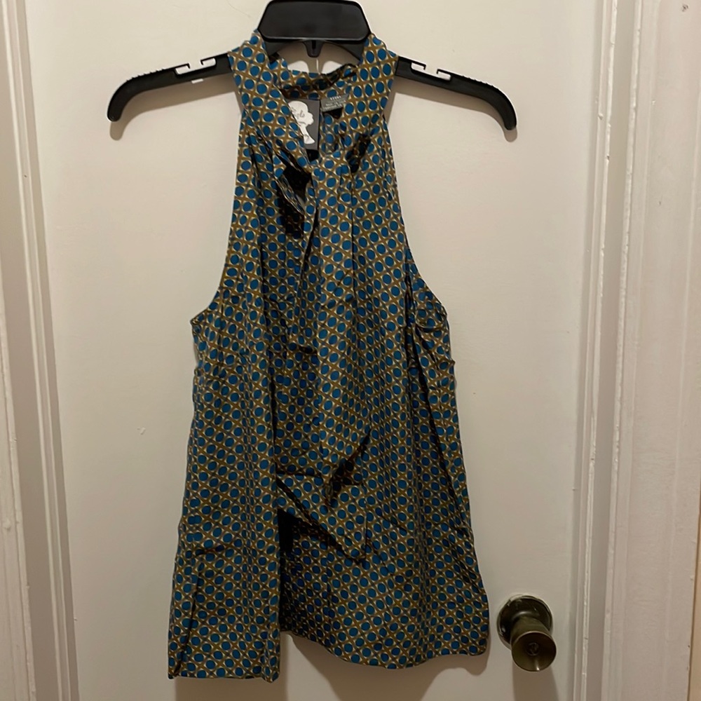 Geometric sleeveless top